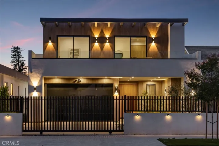 5109 Bluebell Avenue, Valley Village, California 91607