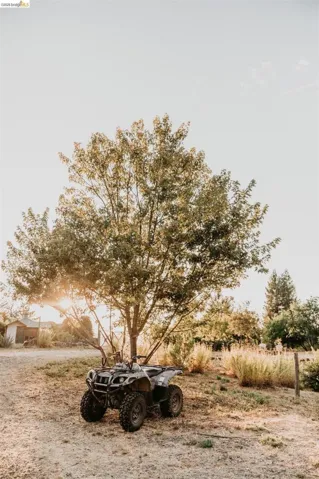 49100 Wickersham Road, Geyserville, California 95441