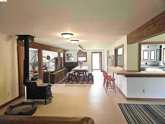 49100 Wickersham Road, Geyserville, California 95441