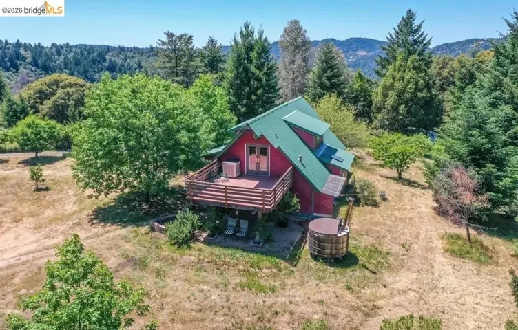 49100 Wickersham Road, Geyserville, California 95441