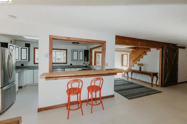 49100 Wickersham Road, Geyserville, California 95441