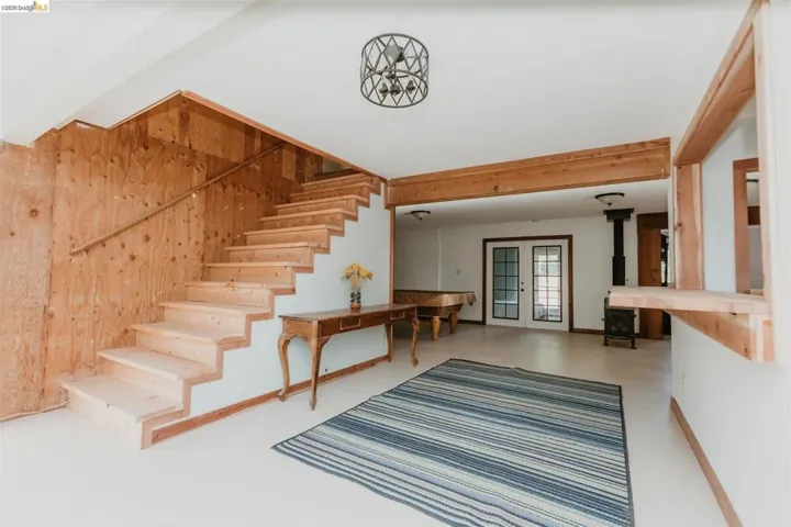 49100 Wickersham Road, Geyserville, California 95441