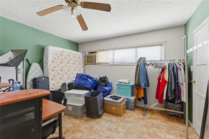 10140 Lindale, Bellflower, California 90706