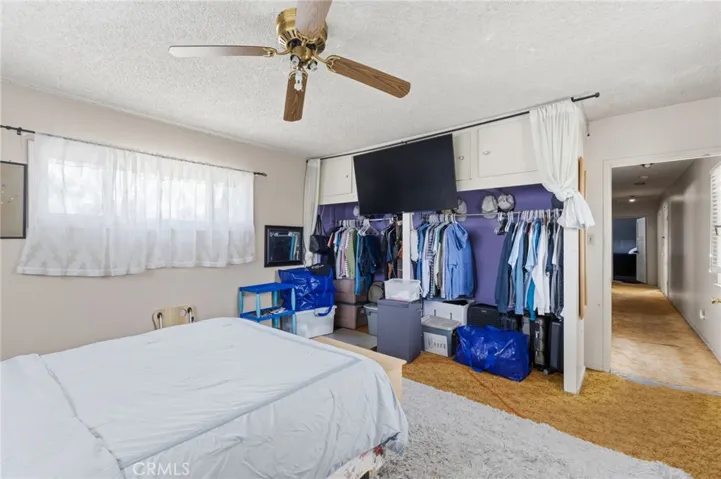 10140 Lindale, Bellflower, California 90706