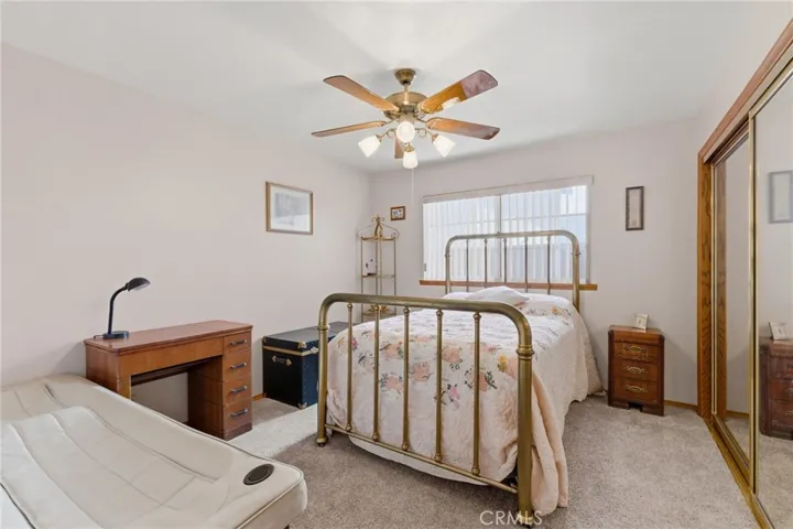 10140 Lindale, Bellflower, California 90706