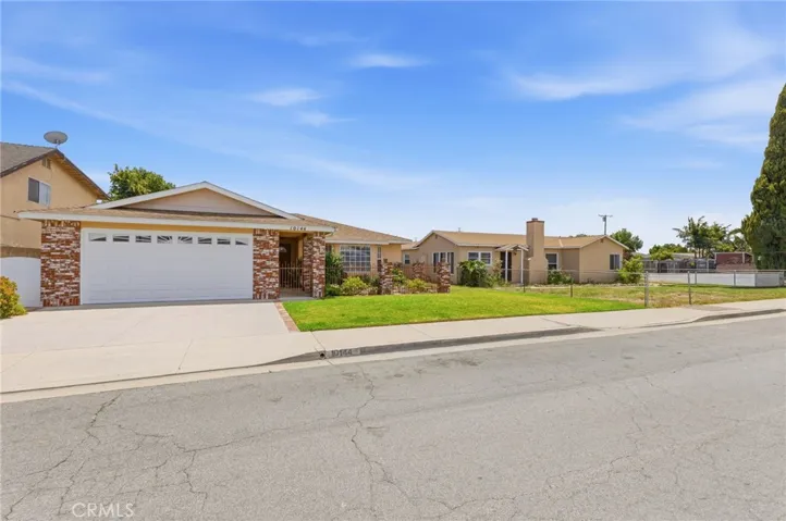 10140 Lindale, Bellflower, California 90706