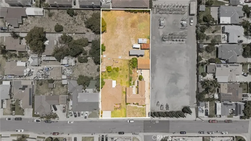10140 Lindale, Bellflower, California 90706