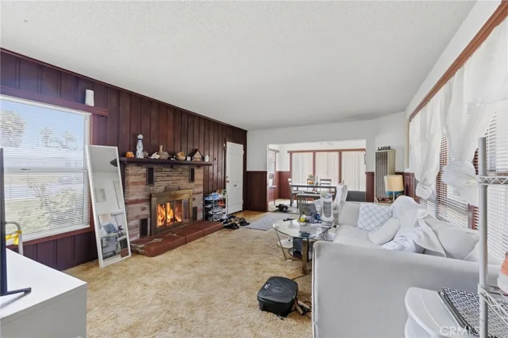 10140 Lindale, Bellflower, California 90706