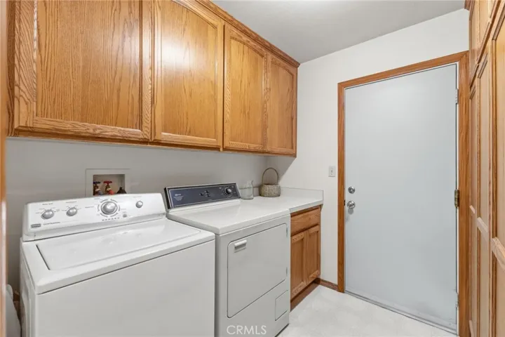 10140 Lindale, Bellflower, California 90706