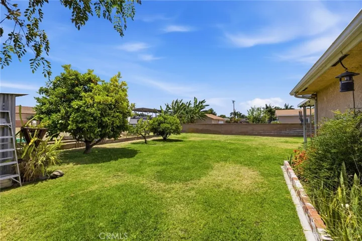 10140 Lindale, Bellflower, California 90706