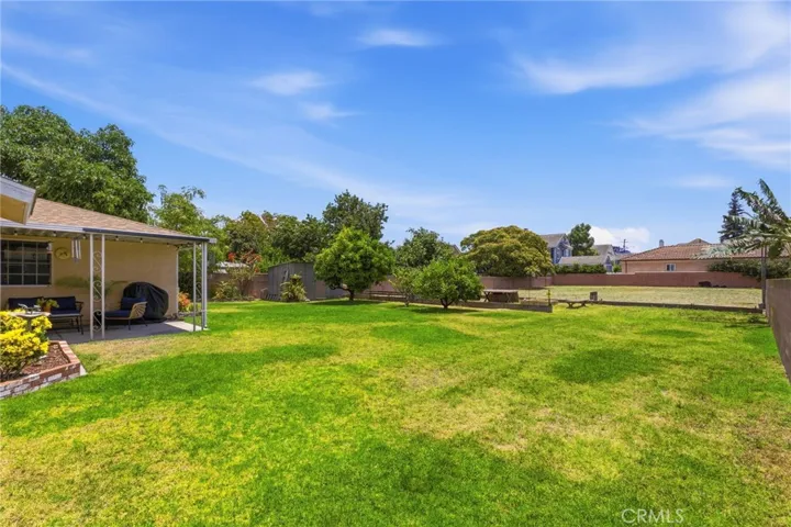 10140 Lindale, Bellflower, California 90706