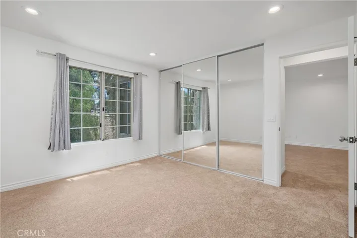 5525 Canoga Avenue 218, Woodland Hills, California 91367