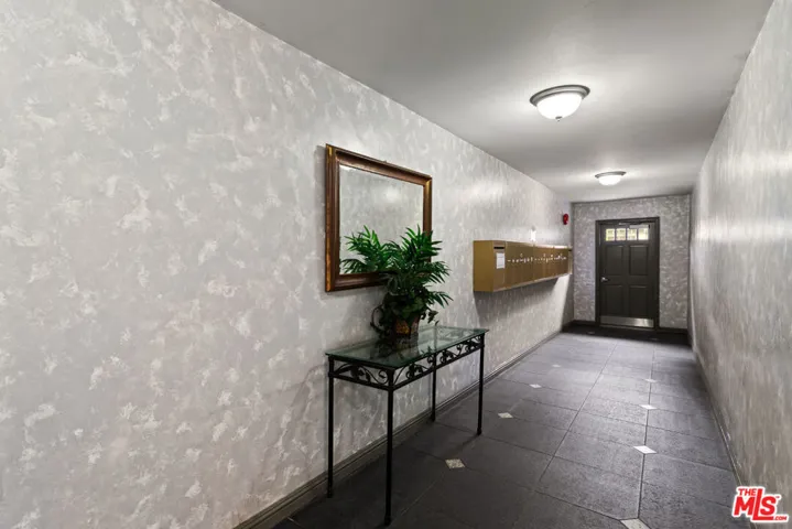 721 W 30th Street, Los Angeles, California 90007 — photo 4