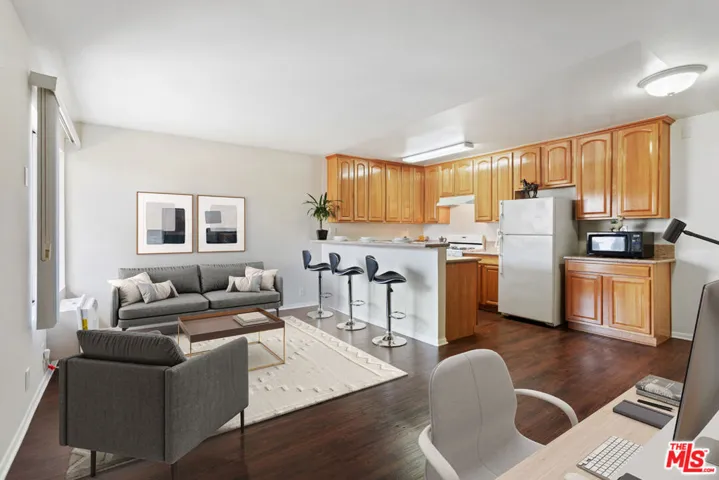 721 W 30th Street, Los Angeles, California 90007 — photo 5