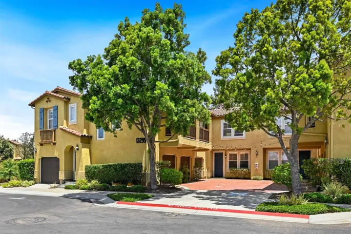 13295 Calle Del Campo 5, San Diego, California 92129