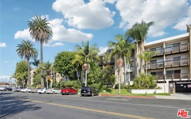320 S Ardmore Avenue 316, Los Angeles, California 90020