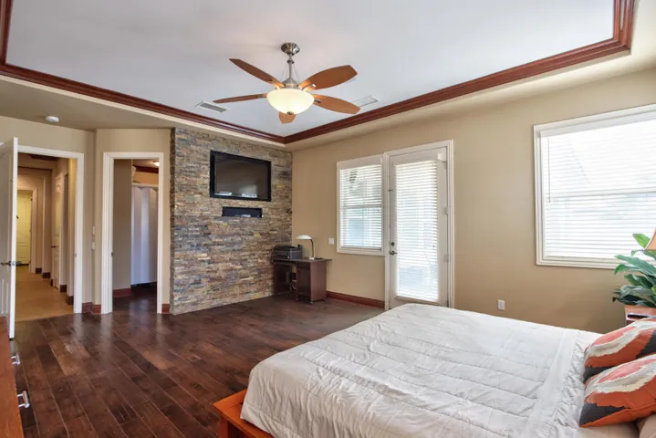40-Primary-Bedroom
