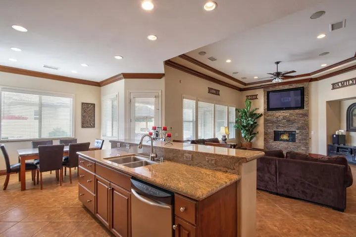 21-Kitchen