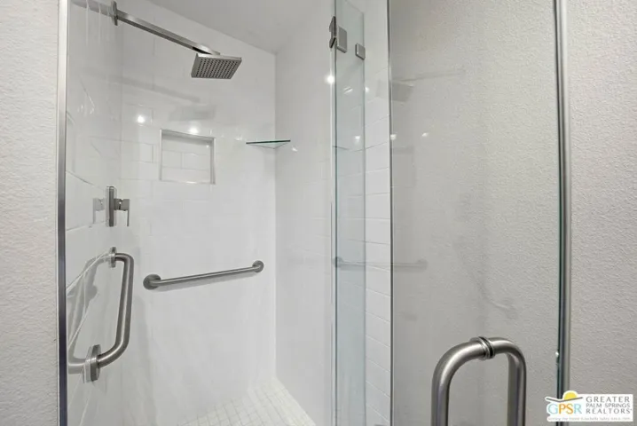 805 E Arenas Road, Palm Springs, California 92262