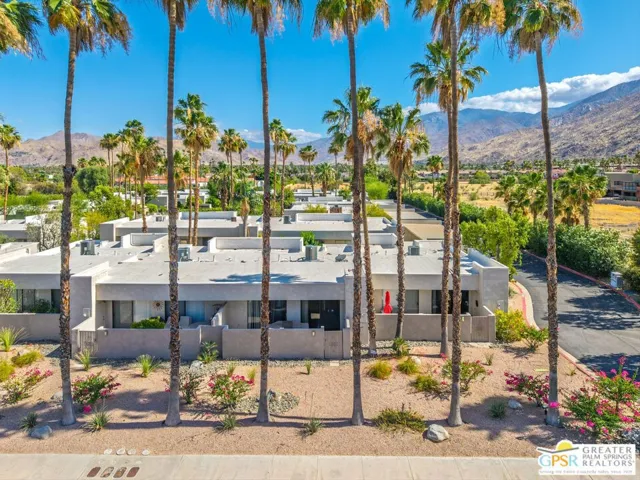 805 E Arenas Road, Palm Springs, California 92262