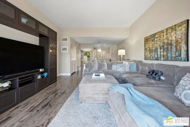 805 E Arenas Road, Palm Springs, California 92262