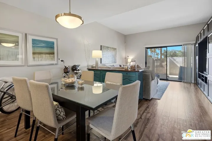 805 E Arenas Road, Palm Springs, California 92262