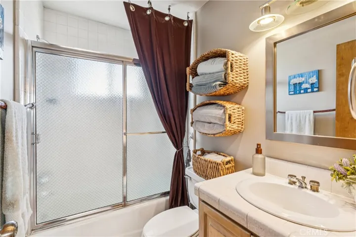 Main floor bathroom