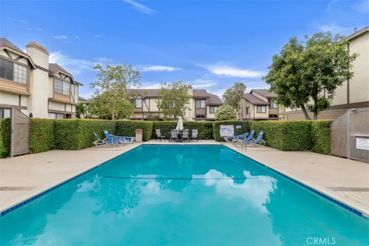 21125 Lassen Street 2, Chatsworth, California 91311