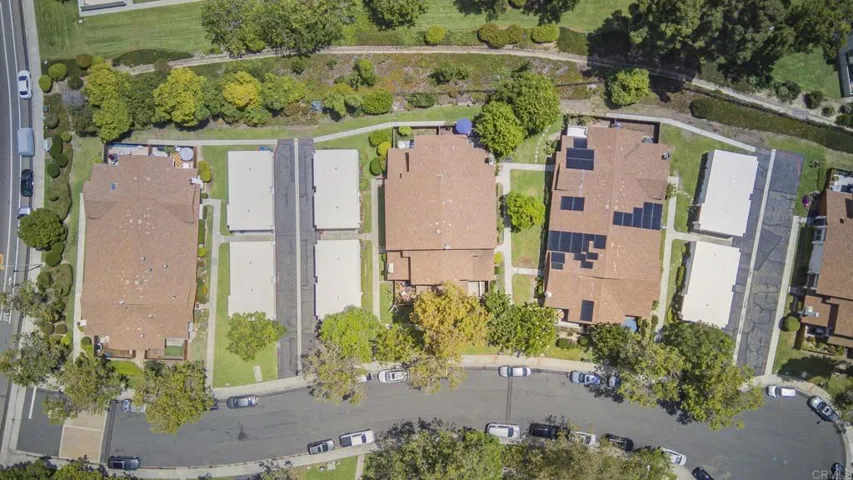 2033 Shadytree Lane, Encinitas, California 92024