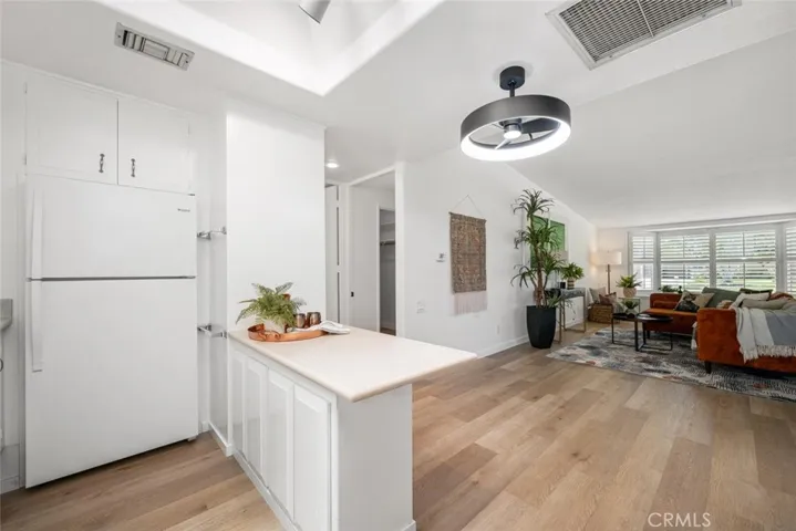 13721 Alderwood Lane 28f, Seal Beach, California 90740