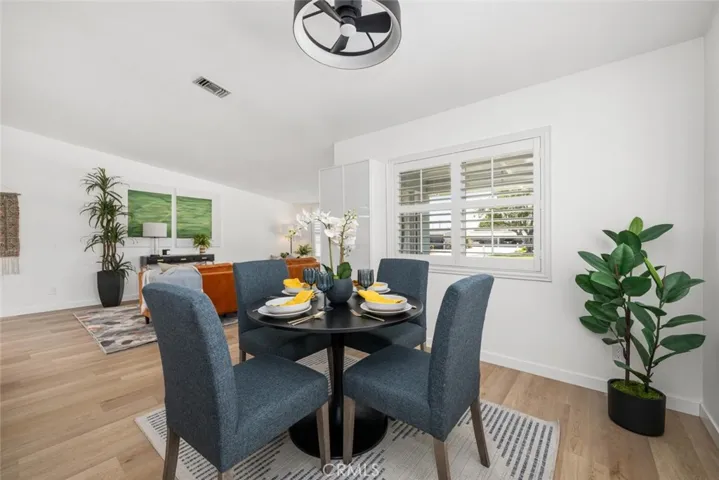 13721 Alderwood Lane 28f, Seal Beach, California 90740