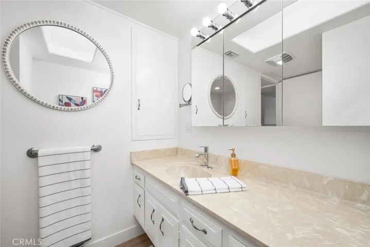 13721 Alderwood Lane 28f, Seal Beach, California 90740