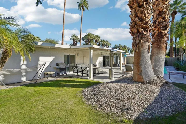 38-web-or-mls-Yucca Tree Dr-S3012-038