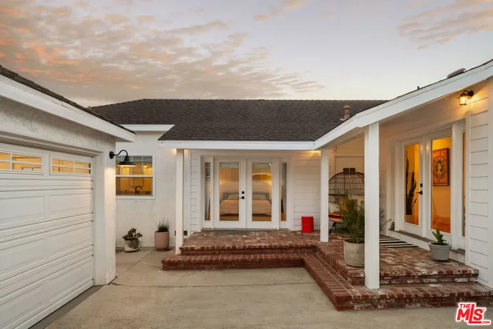 6332 W 84th Place, Los Angeles, California 90045