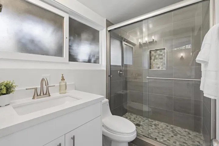Primary Bath/Spa