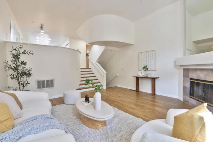 970 Asilomar Terrace 3, Sunnyvale, California 94086