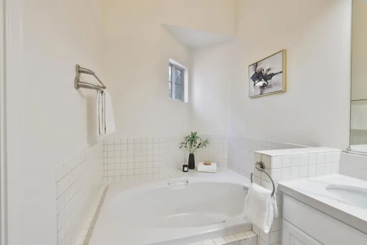 970 Asilomar Terrace 3, Sunnyvale, California 94086