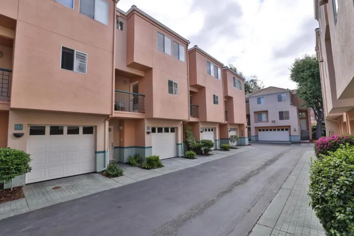 970 Asilomar Terrace 3, Sunnyvale, California 94086