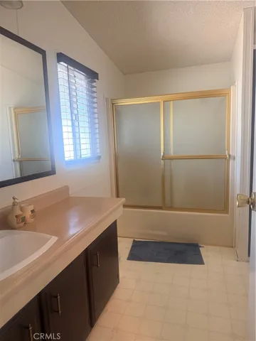 13393 Mariposa Rd. 50, Victorville, California 92395