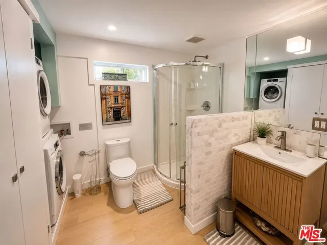 8380 Hollywood, Los Angeles, California 90069