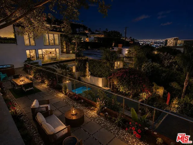 8380 Hollywood, Los Angeles, California 90069