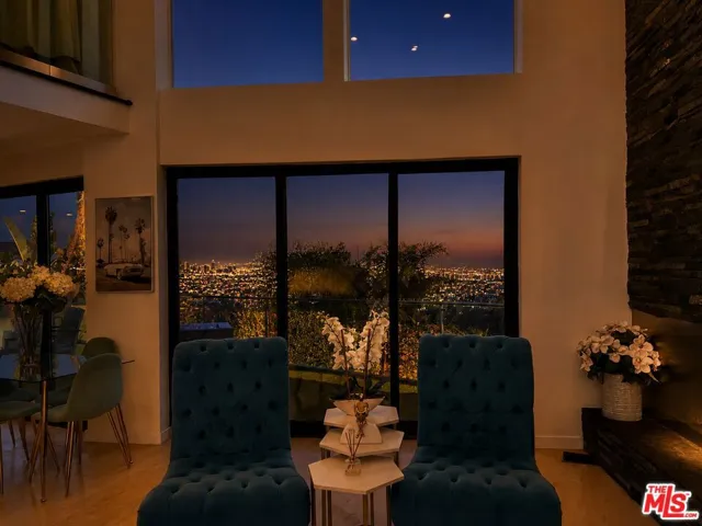 8380 Hollywood, Los Angeles, California 90069