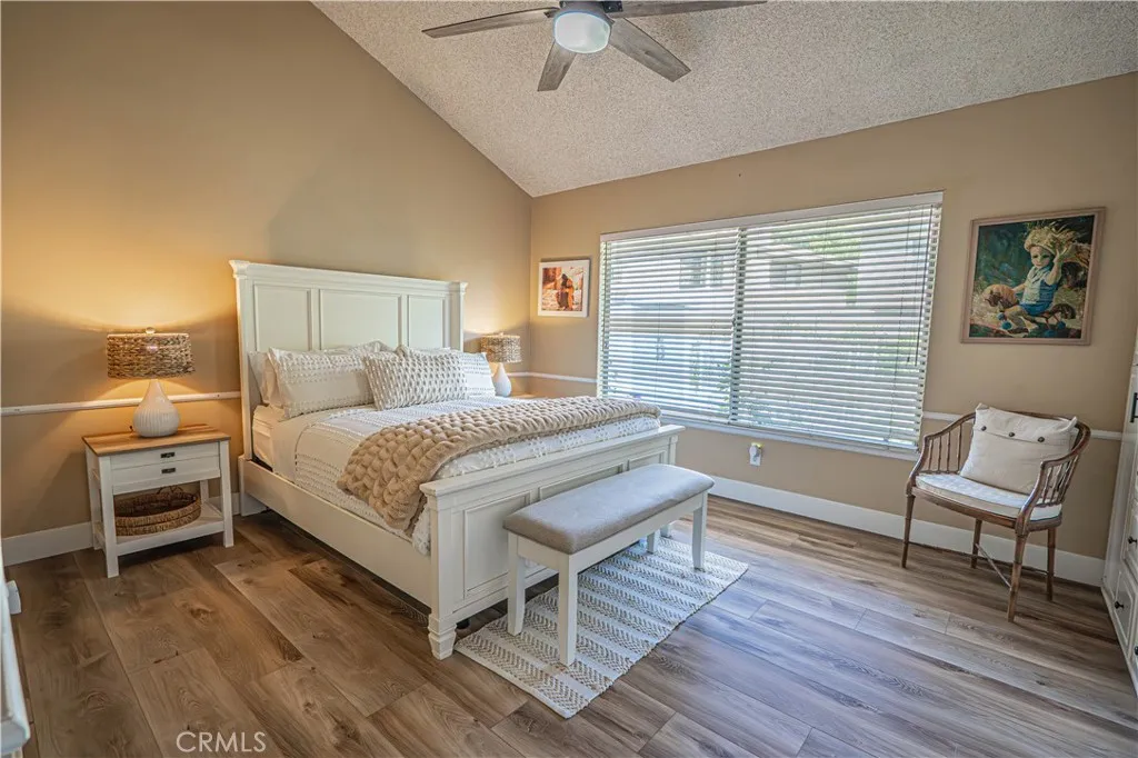 Master Bedroom Vaulted Ceiling