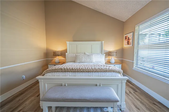 Master Bedroom Vaulted Ceiling
