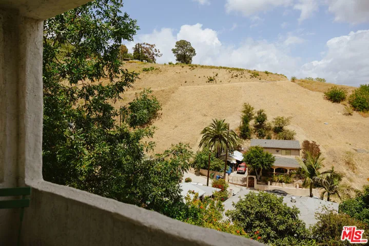 2645 Onyx Drive, Los Angeles, California 90032