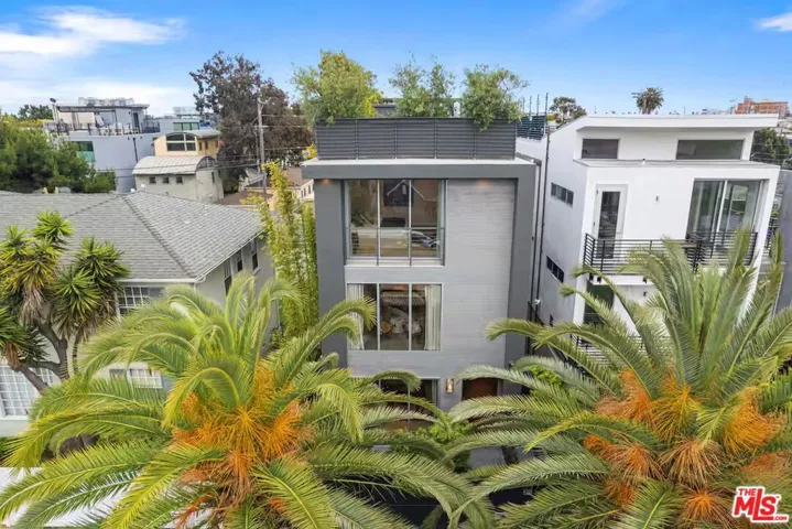 406 Grand Boulevard, Venice, California 90291
