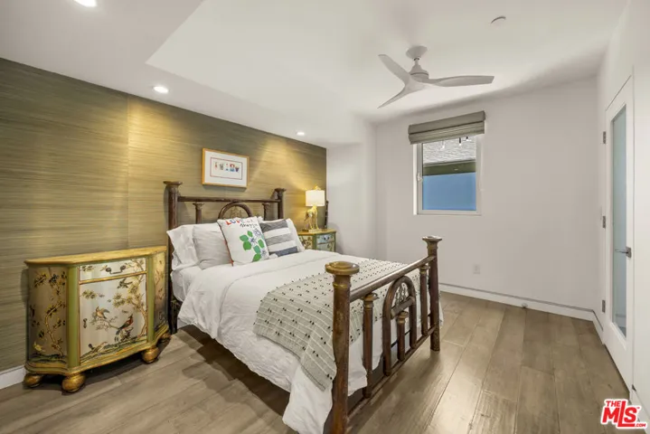 406 Grand Boulevard, Venice, California 90291