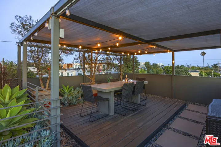 406 Grand Boulevard, Venice, California 90291