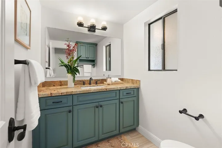 Main level powder room