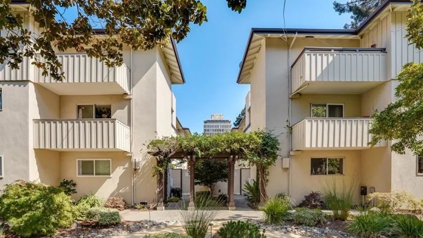 518 Everett Avenue A, Palo Alto, California 94301